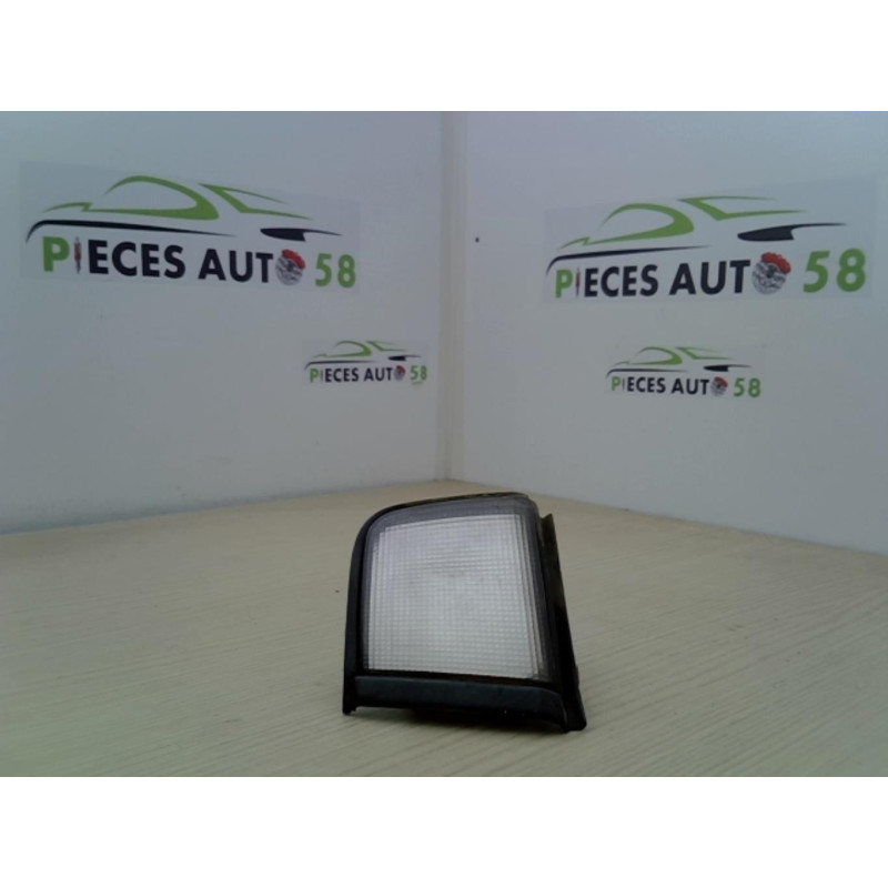 Feu factice avant droit HONDA  d’occasion