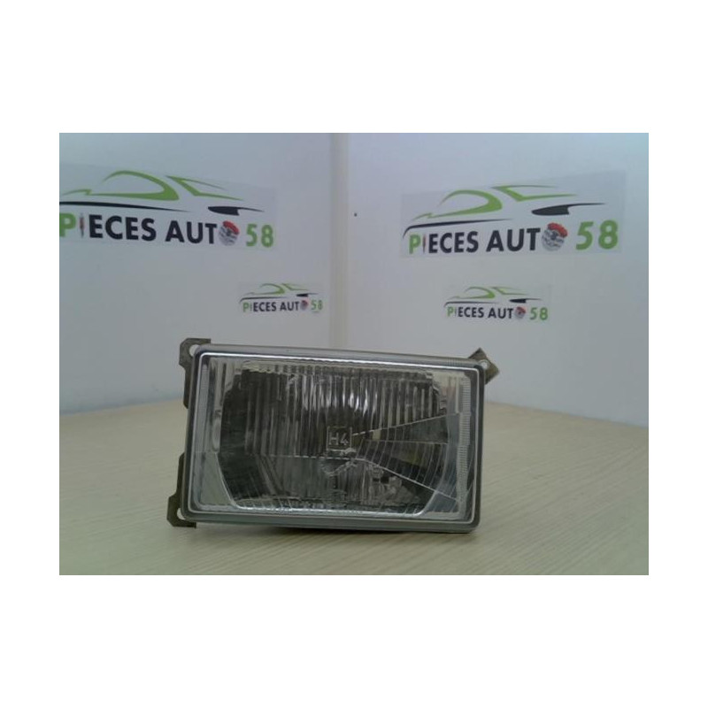 Optique avant principal droit (feux)(phare) VOLKSWAGEN SCIROCCO 2 COUPE d’occasion