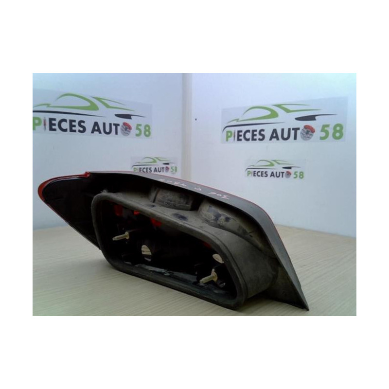Feu arriere principal droit (feux) PEUGEOT  d’occasion