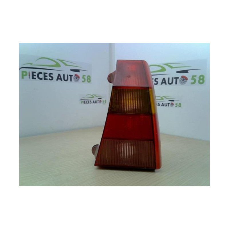 Feu arriere secondaire droit (feux) CITROEN  d’occasion