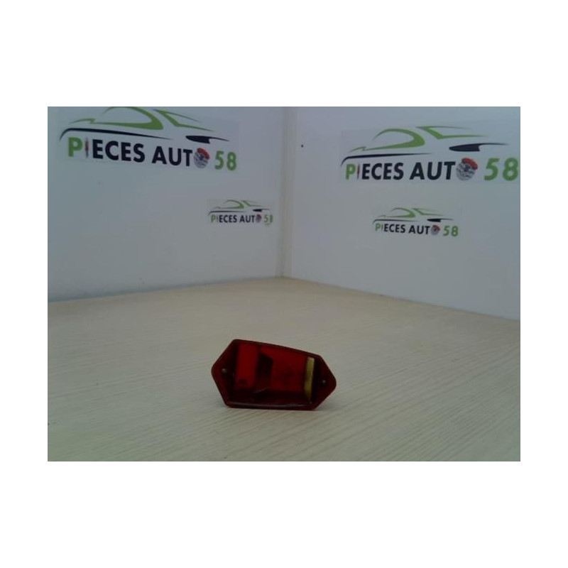 Cabochon arriere droit CITROEN 2CV d’occasion