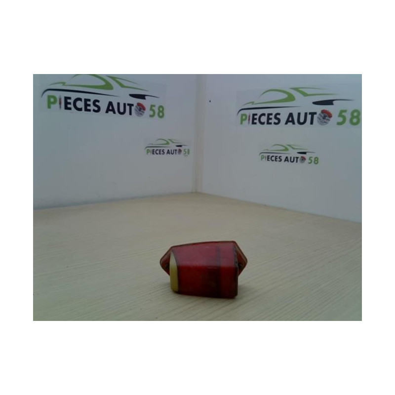 Cabochon arriere gauche CITROEN 2CV d’occasion
