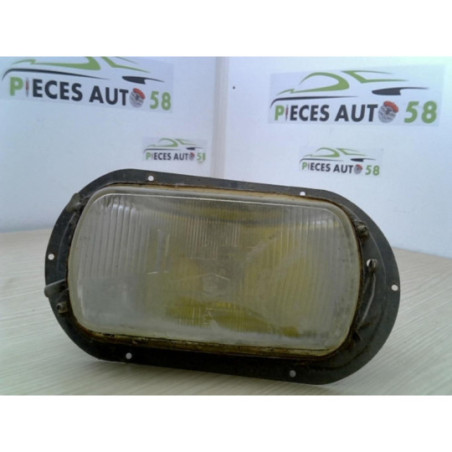 Optique avant principal droit (feux)(phare) RENAULT R12 d’occasion