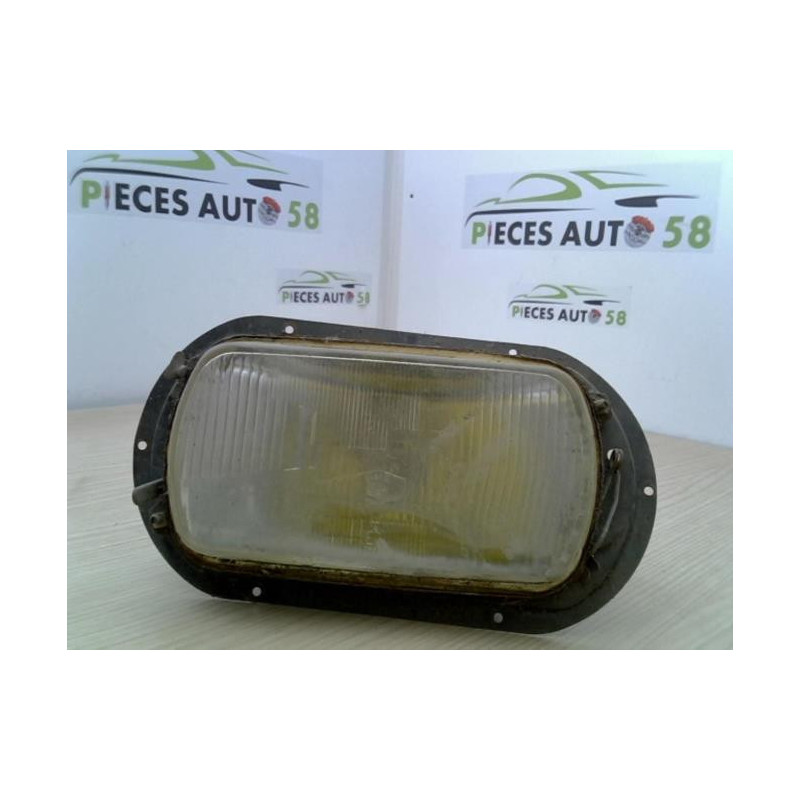 Optique avant principal droit (feux)(phare) RENAULT R12 d’occasion