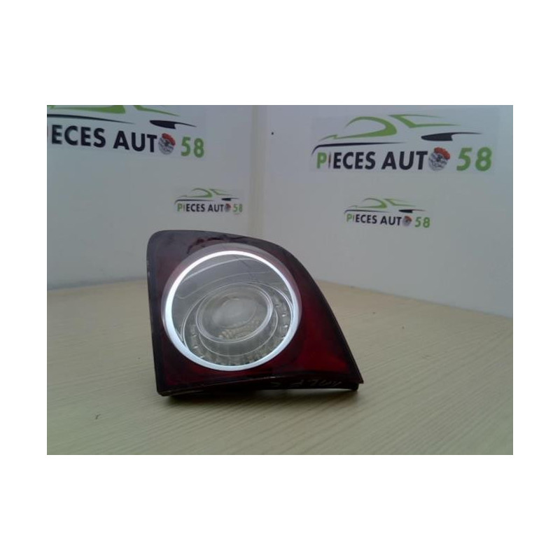 Feu arriere secondaire gauche (feux) VOLKSWAGEN  d’occasion