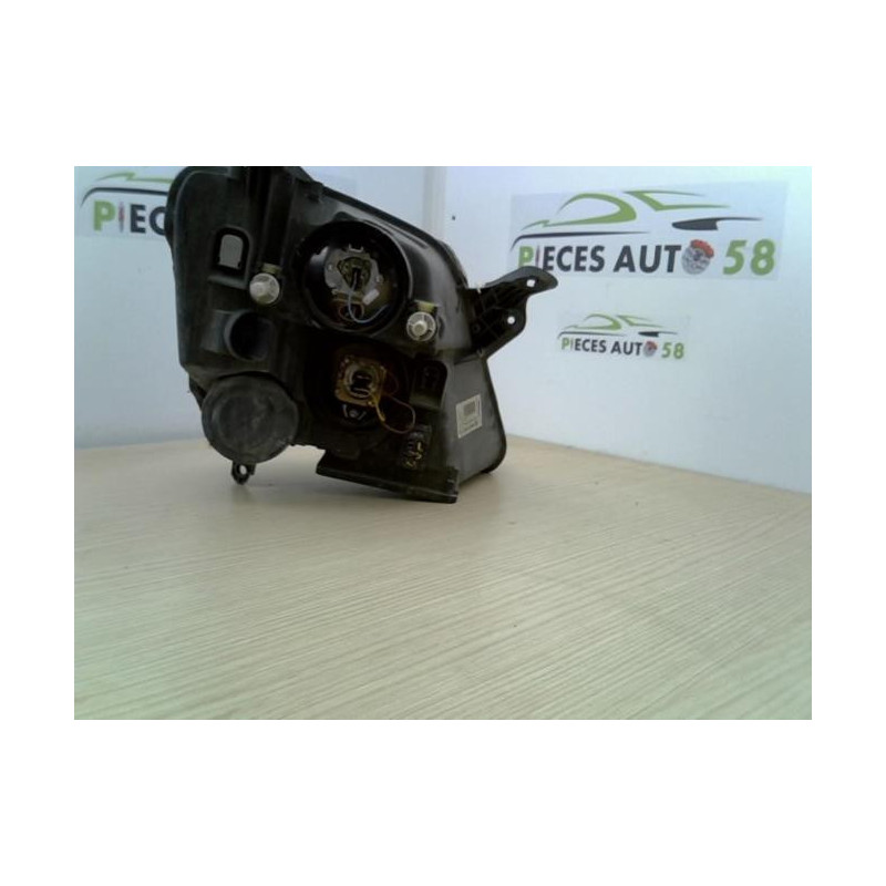 Optique avant principal gauche (feux)(phare) OPEL MERIVA A PHASE 2 d’occasion