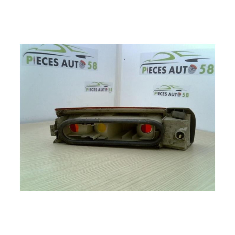 Feu arriere principal gauche (feux) RENAULT SUPER 5 d’occasion