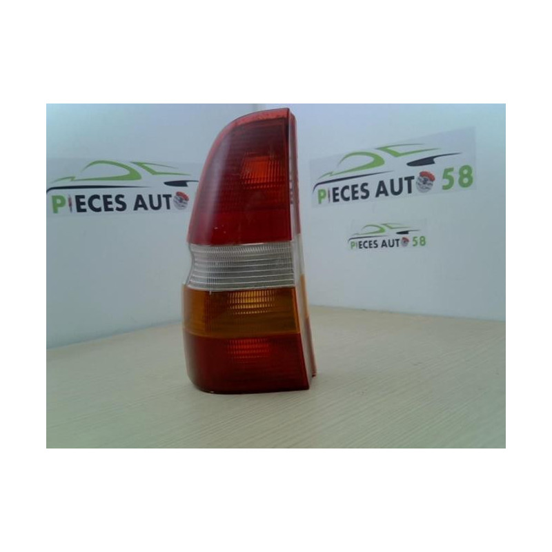 Feu arriere principal gauche (feux) FORD ESCORT 6 BREAK d’occasion