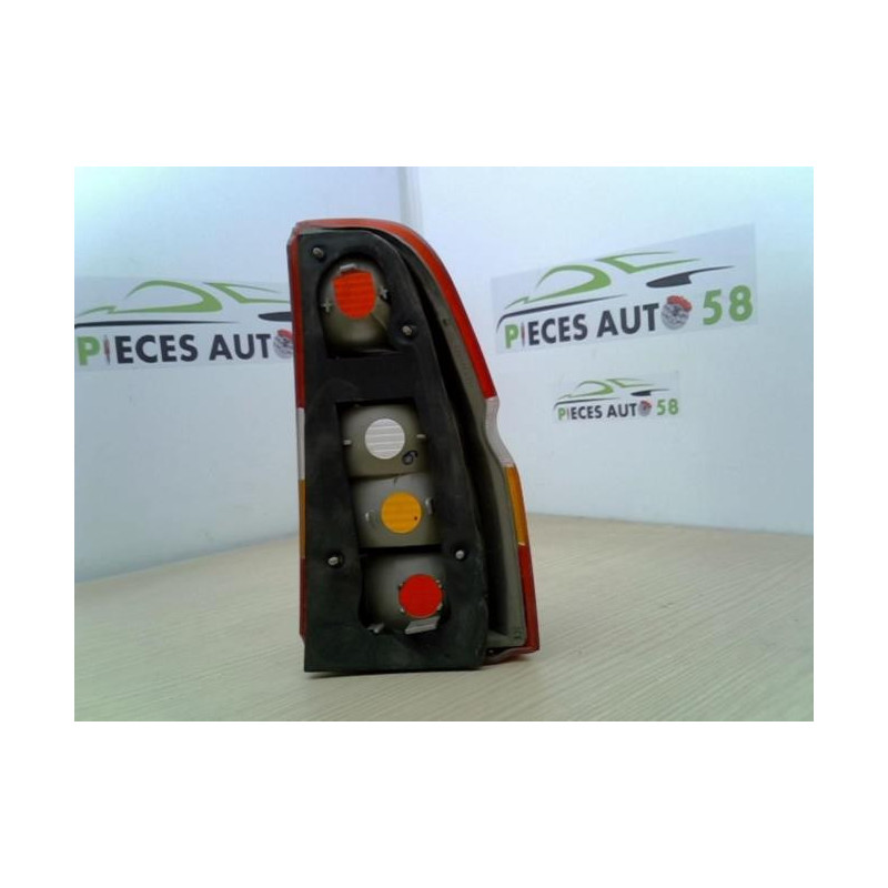 Feu arriere principal gauche (feux) FORD ESCORT 6 BREAK d’occasion