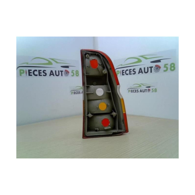 Feu arriere principal gauche (feux) FORD ESCORT 6 BREAK d’occasion