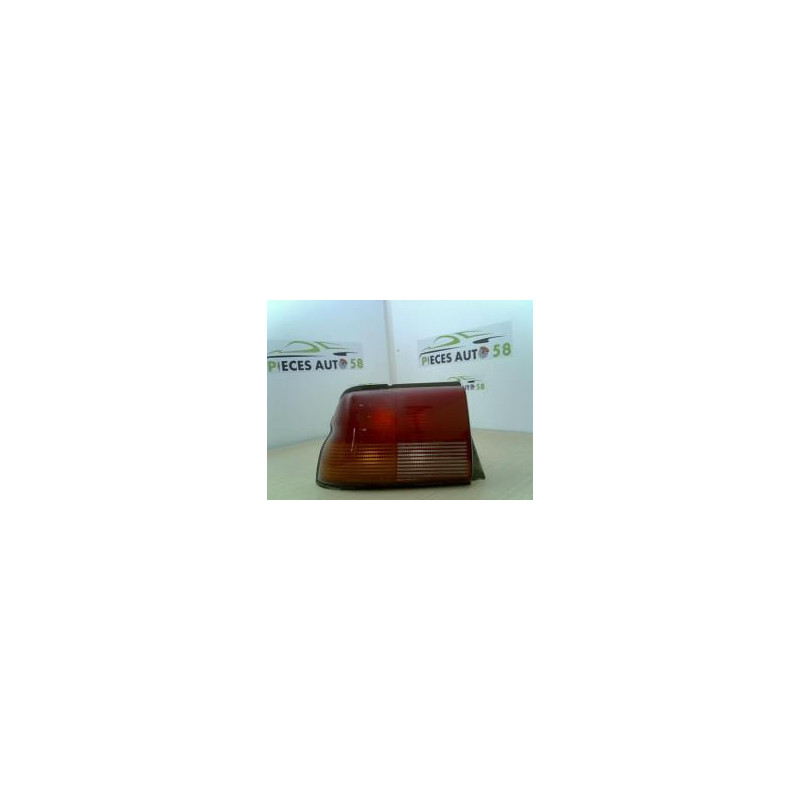 Feu arriere principal gauche (feux) FORD ESCORT 6 d’occasion