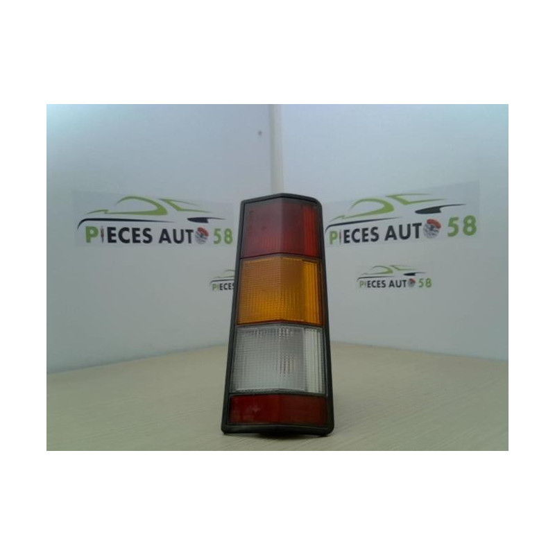 Feu arriere principal droit (feux) RENAULT  d’occasion
