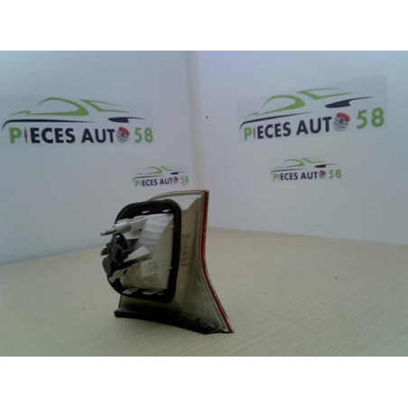 Feu arriere secondaire droit (feux) AUDI A4 2 PHASE 2 d’occasion