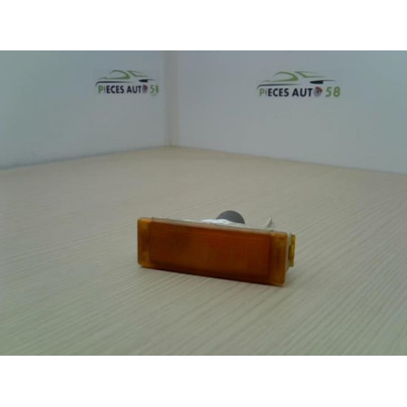 Optique avant secondaire gauche (feux)(clignotant) RENAULT EXPRESS PHASE 1 d’occasion