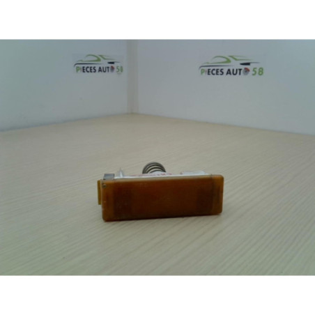 Optique avant secondaire droit (feux)(clignotant) RENAULT EXPRESS PHASE 1 d’occasion
