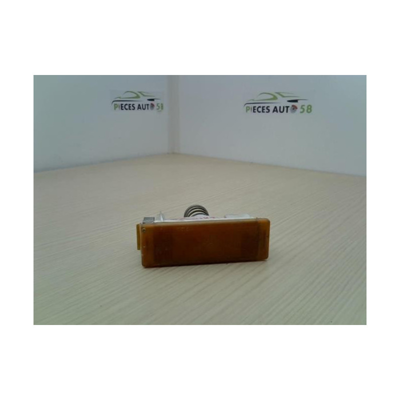 Optique avant secondaire droit (feux)(clignotant) RENAULT EXPRESS PHASE 1 d’occasion