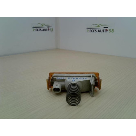 Optique avant secondaire droit (feux)(clignotant) RENAULT EXPRESS PHASE 2 d’occasion