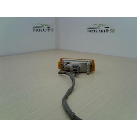 Optique avant secondaire gauche (feux)(clignotant) RENAULT R11 d’occasion