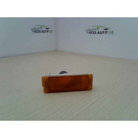 Optique avant secondaire gauche (feux)(clignotant) RENAULT  d’occasion