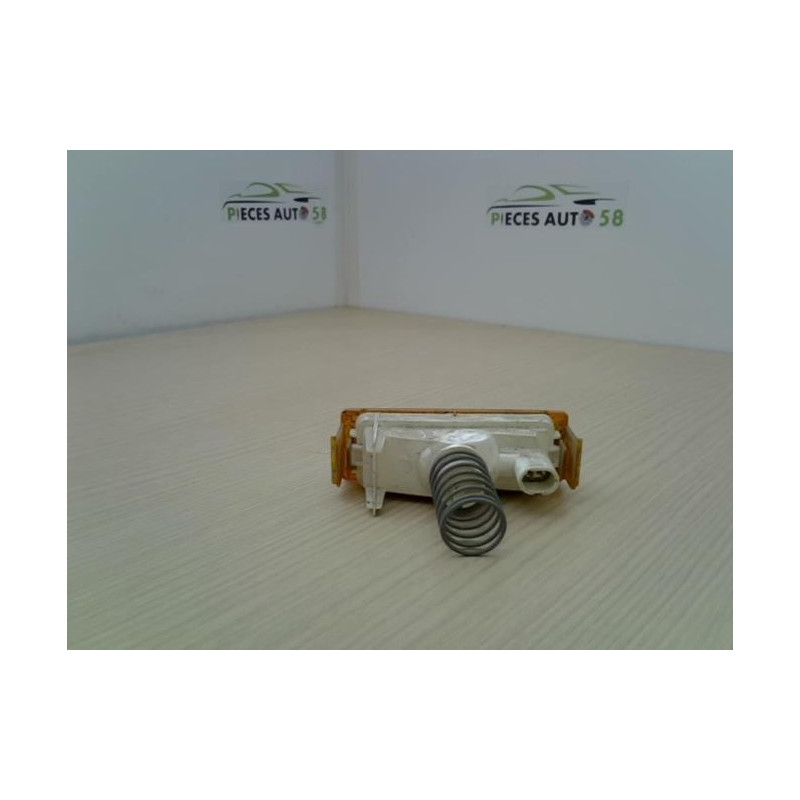 Optique avant secondaire droit (feux)(clignotant) RENAULT EXPRESS PHASE 1 d’occasion