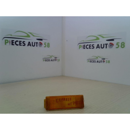 Cabochon arriere droit RENAULT  d’occasion