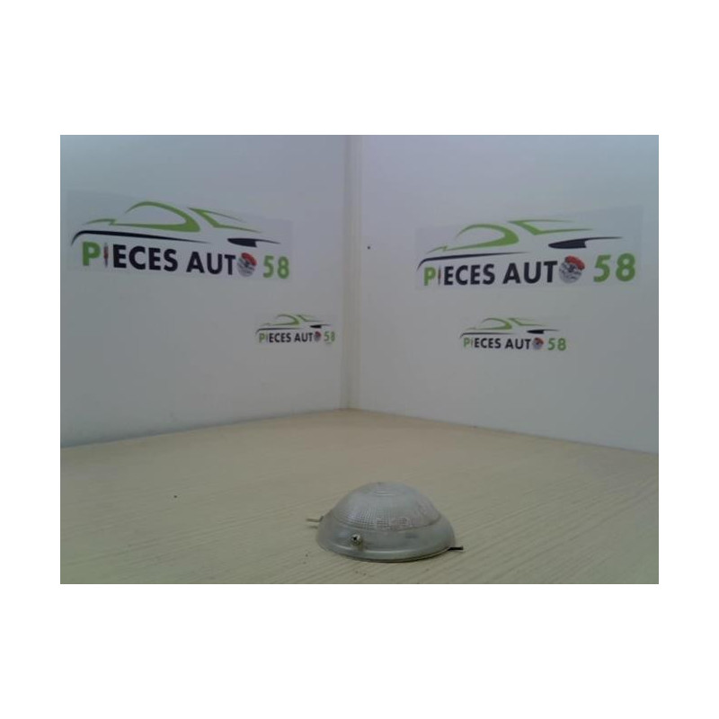 Eclairage de plafonnier RENAULT  d’occasion