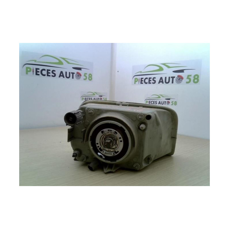 Optique avant principal gauche (feux)(phare) RENAULT EXPRESS PHASE 1 d’occasion