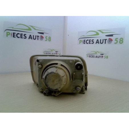 Optique avant principal droit (feux)(phare) RENAULT EXPRESS PHASE 1 d’occasion