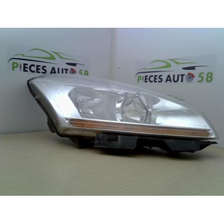 Optique avant principal droit (feux)(phare) CITROEN 1.6 HDI 110 16V d’occasion