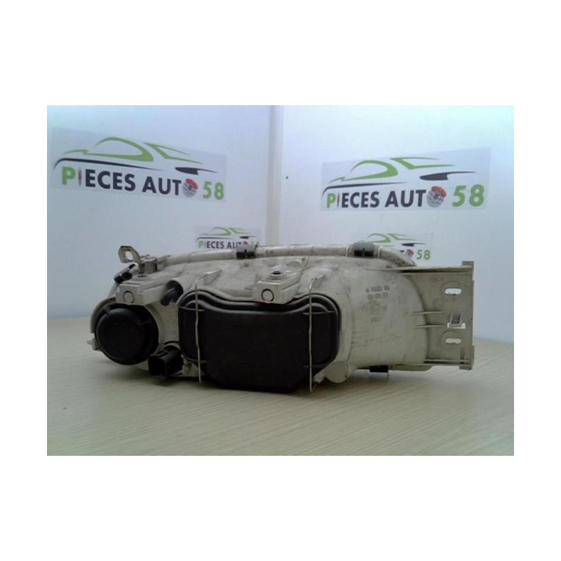Optique avant principal gauche (feux)(phare) FORD  d’occasion