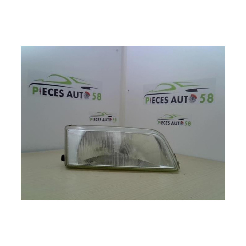 Optique avant principal droit (feux)(phare) CITROEN ZX PHASE 1 d’occasion