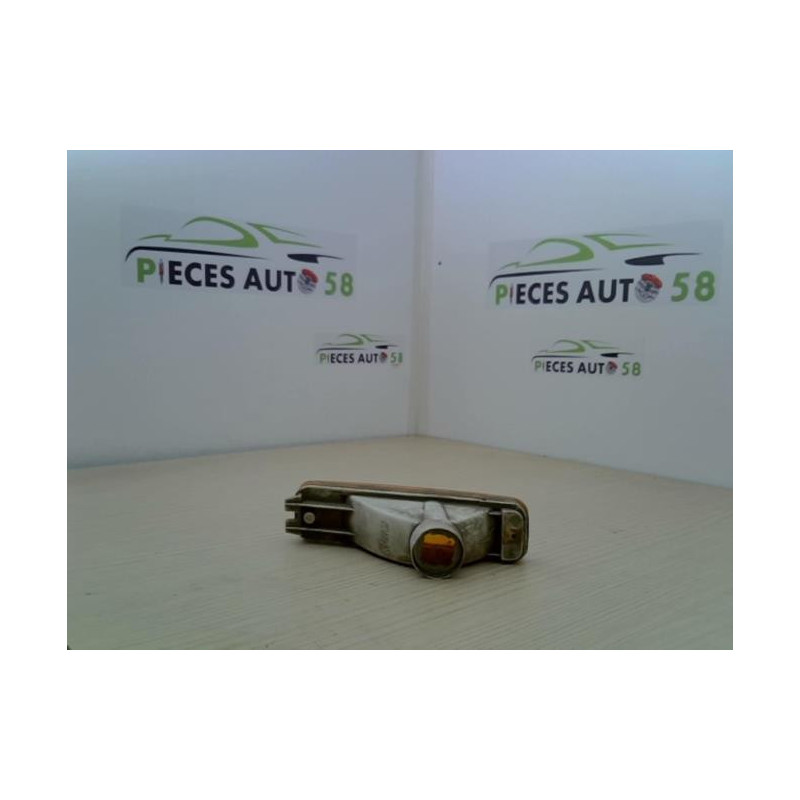 Optique avant secondaire gauche (feux)(clignotant) HONDA  d’occasion