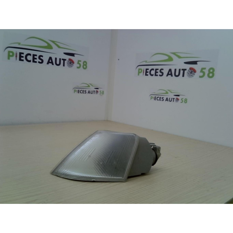 Optique avant secondaire gauche (feux)(clignotant) CITROEN XANTIA PHASE 1 d’occasion