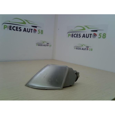 Optique avant secondaire gauche (feux)(clignotant) CITROEN XANTIA PHASE 1 d’occasion