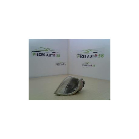 Optique avant secondaire gauche (feux)(clignotant) CITROEN SAXO PHASE 1 d’occasion