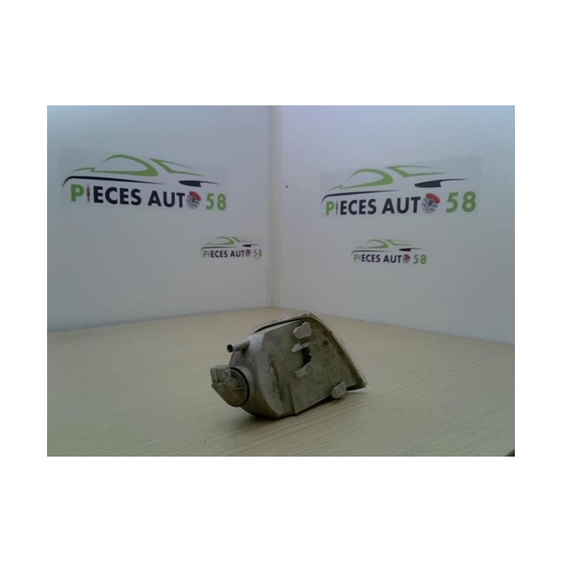 Optique avant secondaire gauche (feux)(clignotant) CITROEN SAXO PHASE 1 d’occasion