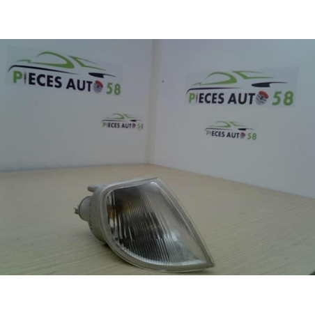 Optique avant secondaire droit (feux)(clignotant) CITROEN SAXO PHASE 1 d’occasion