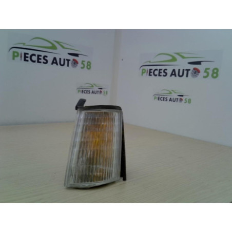 Optique avant secondaire gauche (feux)(clignotant) RENAULT R21 PHASE 1 d’occasion