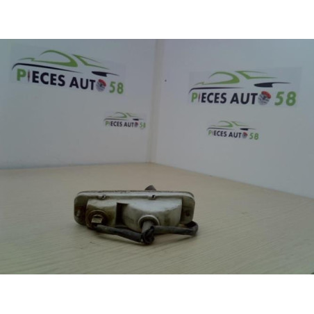 Feu arriere secondaire gauche (feux) NISSAN 280 ZX COUPE d’occasion