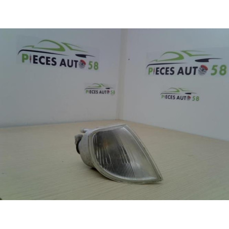 Optique avant secondaire droit (feux)(clignotant) CITROEN  d’occasion
