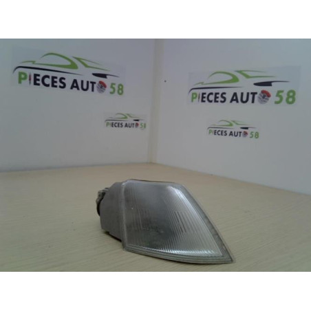 Optique avant secondaire droit (feux)(clignotant) CITROEN  d’occasion