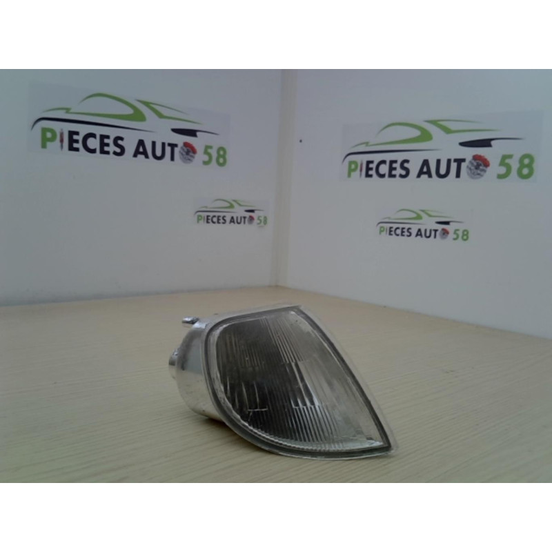 Optique avant secondaire droit (feux)(clignotant) CITROEN  d’occasion