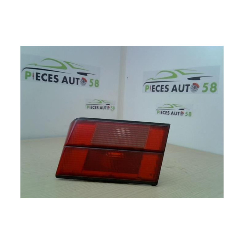 Feu arriere secondaire droit (feux) BMW SERIE 5 E34 d’occasion