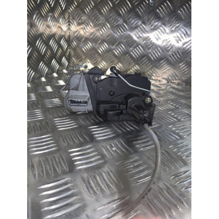 Serrure avant gauche PEUGEOT 307 PHASE 1 BREAK d’occasion