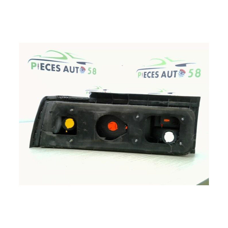 Feu arriere principal droit (feux) HONDA CRX 1 COUPE d’occasion