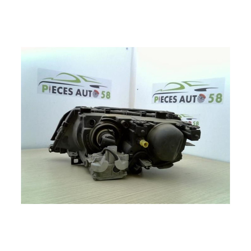 Optique avant principal droit (feux)(phare) BMW SERIE 3 E46 PHASE 1 d’occasion