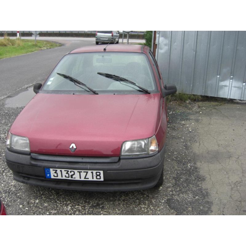 Optique avant principal droit (feux)(phare) RENAULT CLIO 1 PHASE 1 d’occasion