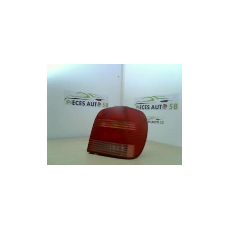 Feu arriere principal droit (feux) VOLKSWAGEN POLO 3 PHASE 2 d’occasion