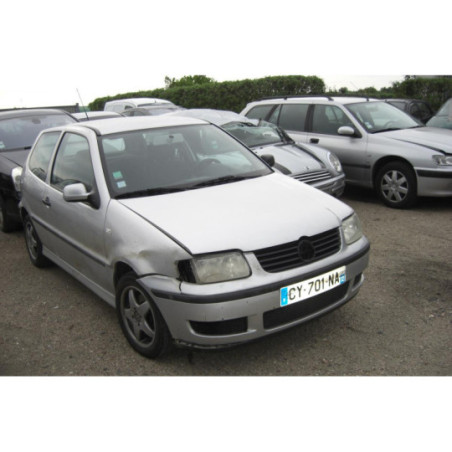 Feu arriere principal droit (feux) VOLKSWAGEN POLO 3 PHASE 2 d’occasion