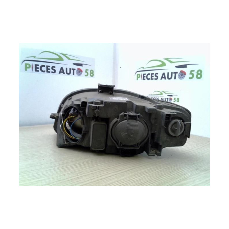 Optique avant principal droit (feux)(phare) AUDI A4 2 AVANT PHASE 2 BREAK d’occasion